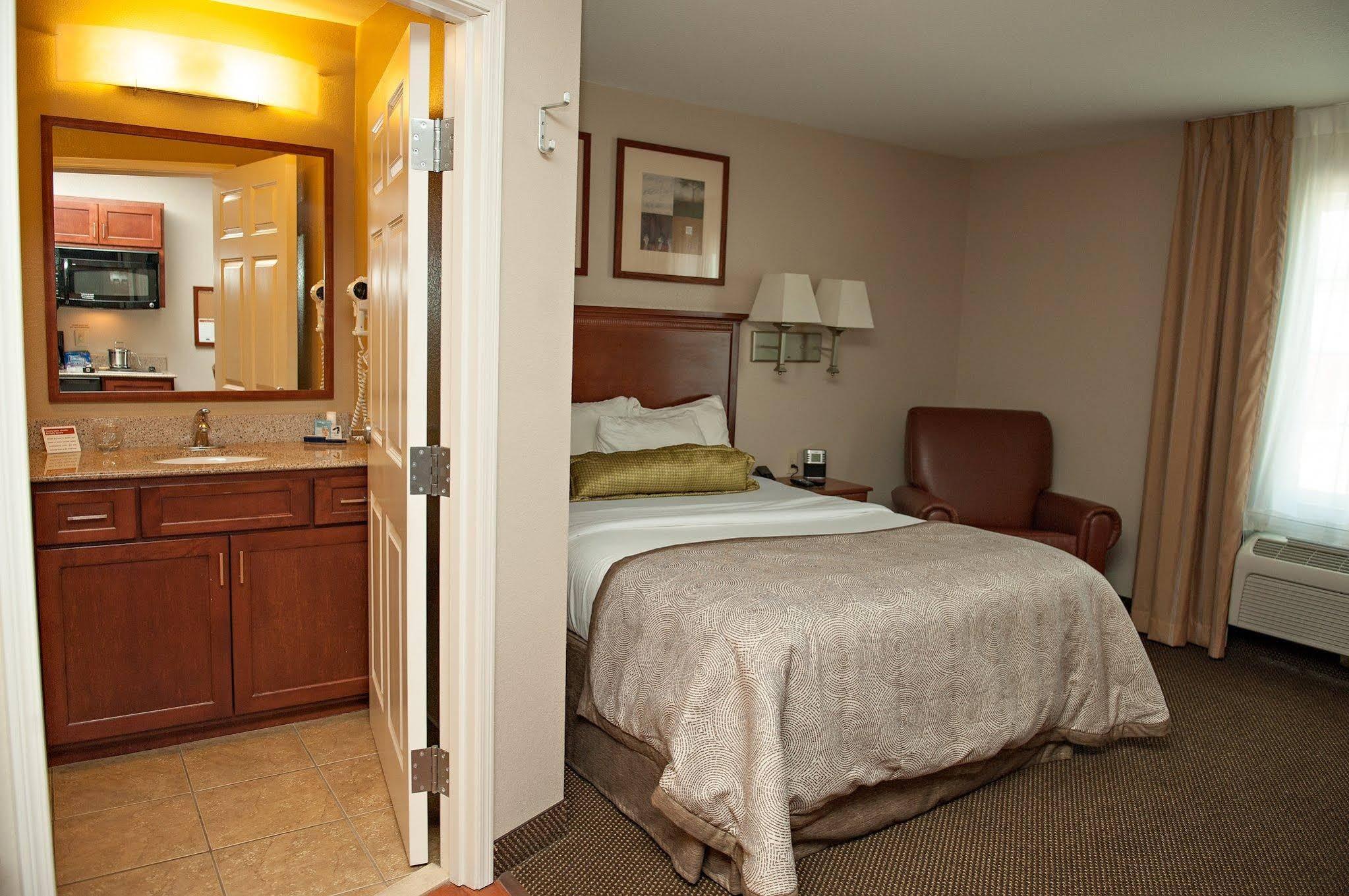 Extended Stay America Suites - Lawton - Fort Sill Экстерьер фото